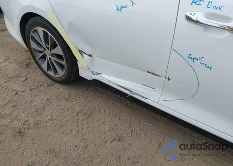 2018 Kia Optima S из США, поврежденный, VIN 5XXGT4L39JG253224